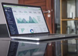 computer with analytics 